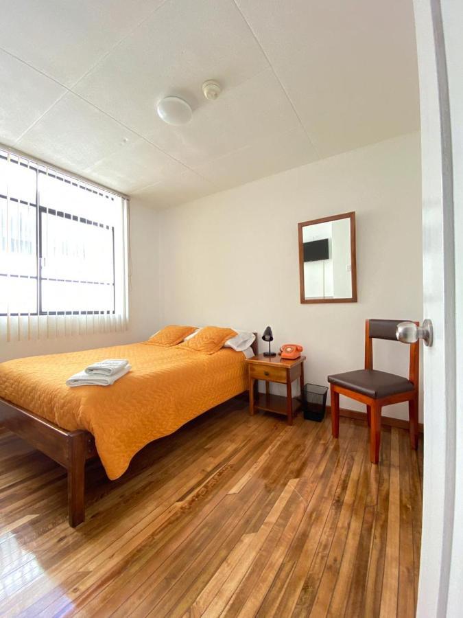 Hotel 9 De Octubre Quito Eksteriør billede