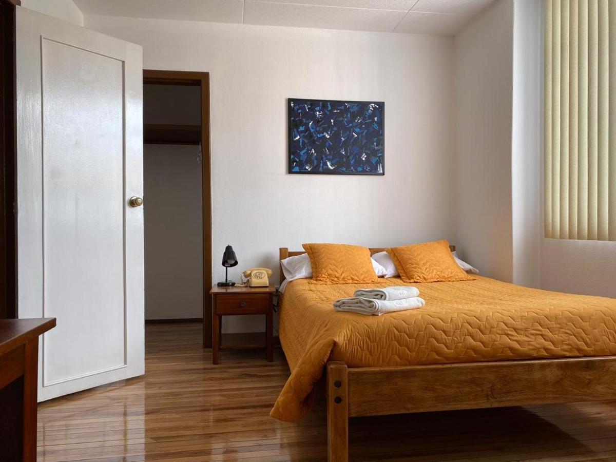 Hotel 9 De Octubre Quito Eksteriør billede
