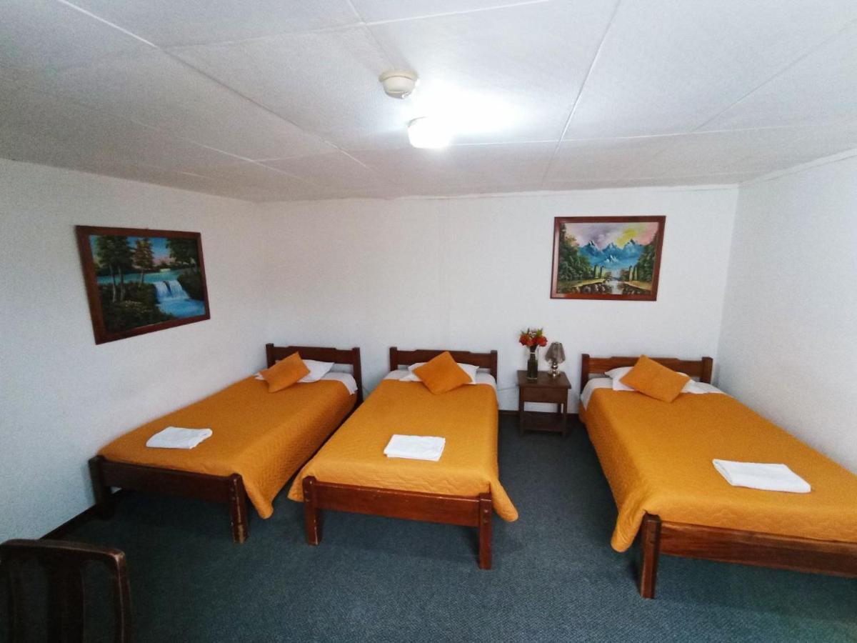 Hotel 9 De Octubre Quito Eksteriør billede